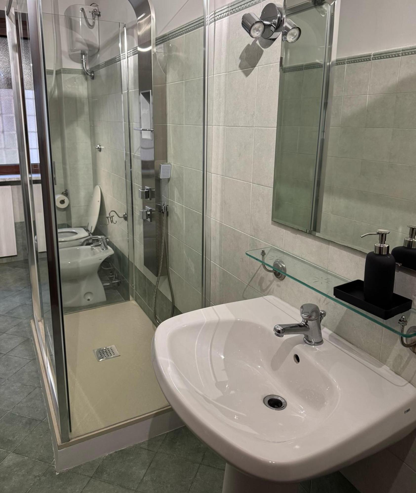 Guest house Residenza Piramide Rome