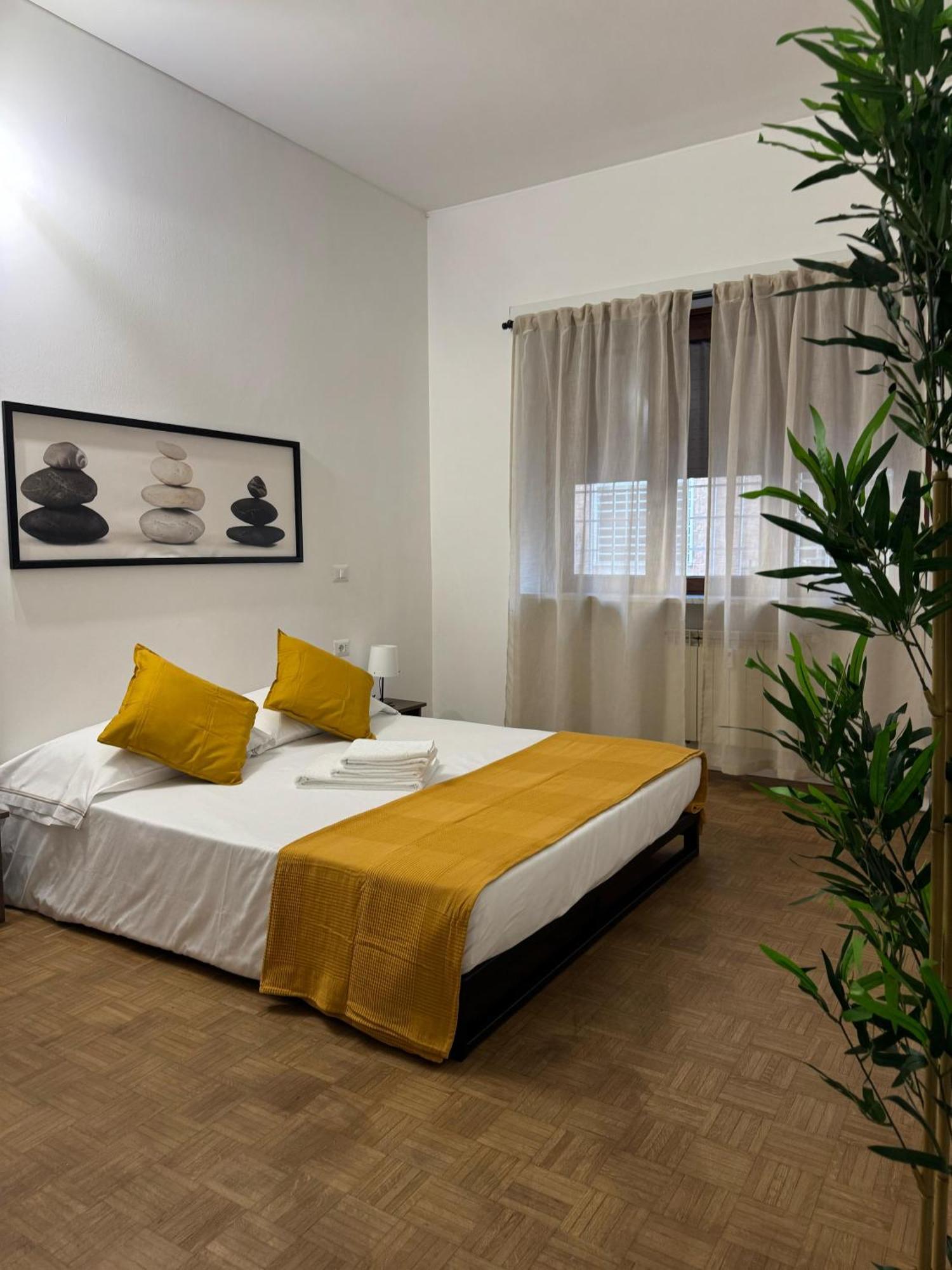 Guest house Residenza Piramide Rome
